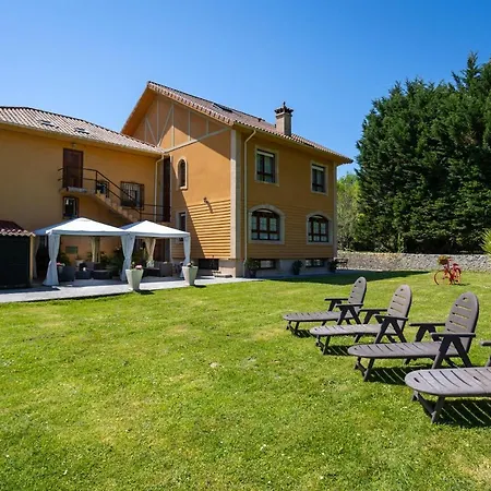 Pensjonat El Trasmerano 3*